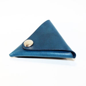 Monedero de piel, monedero triangular, cartera azul, monedero pequeño, accesorios de piel, gran regalo.