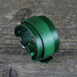 Handmade Green Leather Cuff Bracelet: Italian Leather