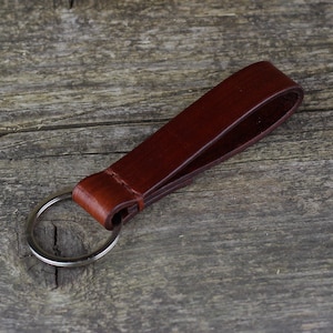 Leather key chain, leather key fob, handmade key chain, leather key ring, handmade leather accessories.