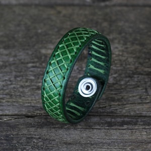 Handmade Green Leather Cuff Bracelet: Vegetable Tanned Leather