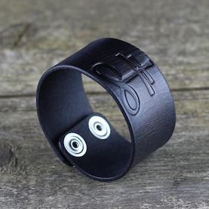 The Leviathan Cross - Lederarmband, Lederaccessoires, Damen Armreif, Herren Armband, tolles Geschenk.