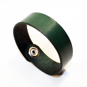 Green leather bracelet, leather accessories, green cuff, women cuff, men bracelet, anniversary gift, great gift. image 1