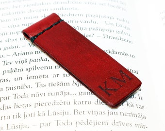 Leather bookmark,Personalized bookmark, Bookmark Corner, Gifts for Booklover, Gifts for bookworms, leather accessories.