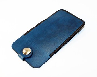 Leather key holder, handmade blue leather case with silver key ring, great gift for men, great gift for women.