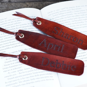 Personalized Leather Bookmark: Gifts for Book Lovers