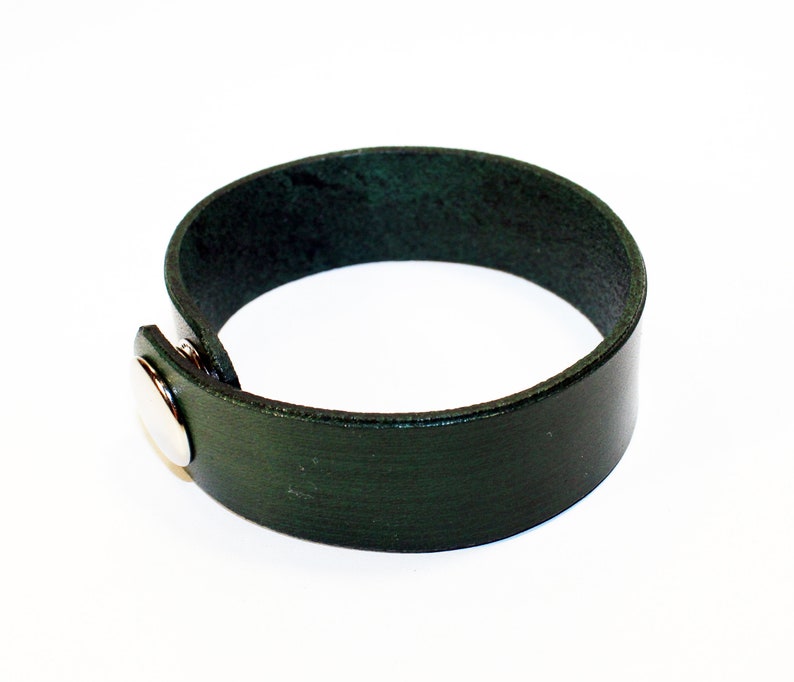 Green leather bracelet, leather accessories, green cuff, women cuff, men bracelet, anniversary gift, great gift. image 7