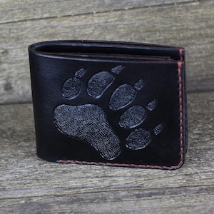 クマの足跡が付いた革財布、素晴らしい革製品、男性用財布、クレジットカード用財布、男性への贈り物。