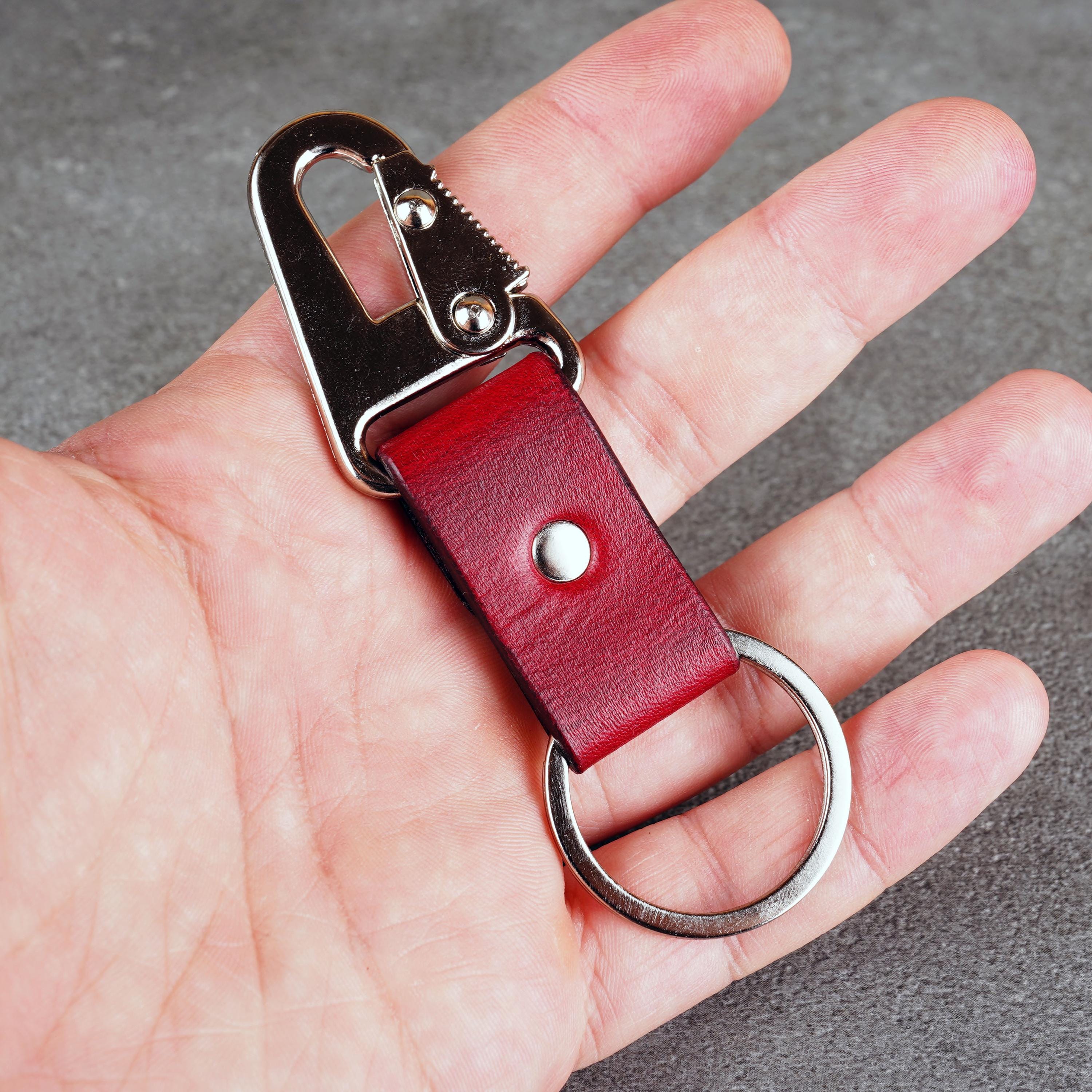 Minimalist Leather Keychain With Carabiner Clip - Etsy