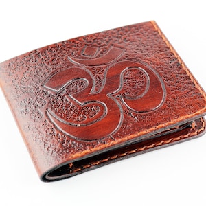 Leren portemonnee met om-symbool, handgemaakte leren portemonnee, om-symbool, yoga, geweldig cadeau, geweldig cadeau voor vrouwen, geweldig cadeau voor mannen.