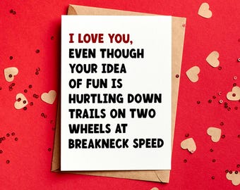 Tarjeta de San Valentín con un ciclista de montaña divertido: regalo de San Valentín para amantes del ciclismo: tarjeta de felicitación romántica única para aniversario o regalo de cumpleaños