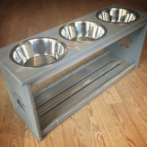 triple elevated dog feeder