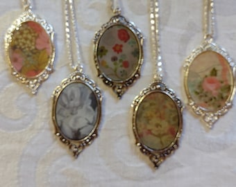 Conjunto de 5 colgantes florales hechos a mano - Collar plateado estilo vintage
