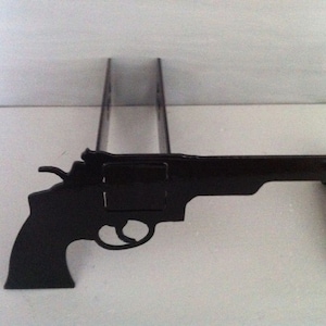 Revolver Hitch Receiver Cover: 14 Gauge Steel, Fits 2&quot; Receivers