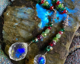 Christmas Tree Suncatchers ~Super Sparkly Suncatchers ~Holiday Suncatchers ~Crystal Beads ~Silver Tree Charm ~20mm/30mm ~Tis the Season