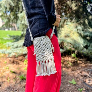 Boho Macrame Crossbody Cellphone Bag