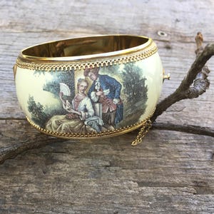 Rare Vintage 1950s Victorian Style Whiting & Davis Co. Hinged Bangle Bracelet with Hand Painted Transfer Print Enamel Pictorial  (C-36)