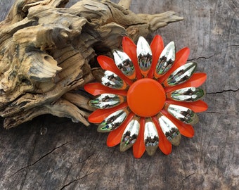 Vintage 1970s Gold-Tone and  Bright Orange Modern Brooch (B-150)