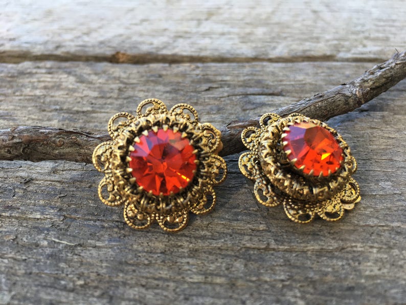 Orange Rhinestone Flower Shape Clip Ons Filigree Floral Clip Earrings Vintage Gold Tone 1960s Victorian Style Earrings
