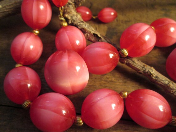 Vintage Pink-Watermelon Lucite Bead Choker with C… - image 4