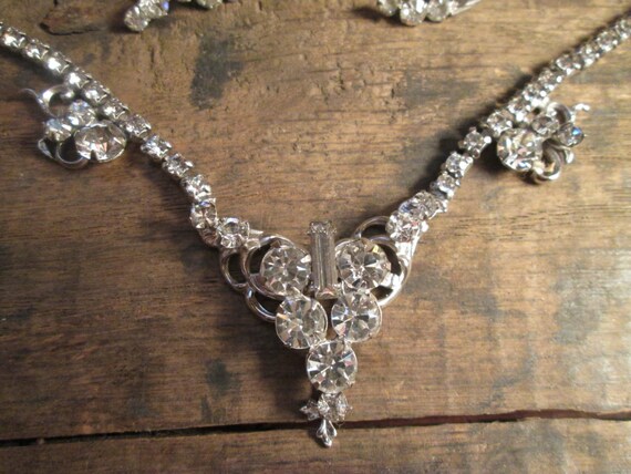 Vintage Silver-Tone Angular Clear Rhinestone Neck… - image 2