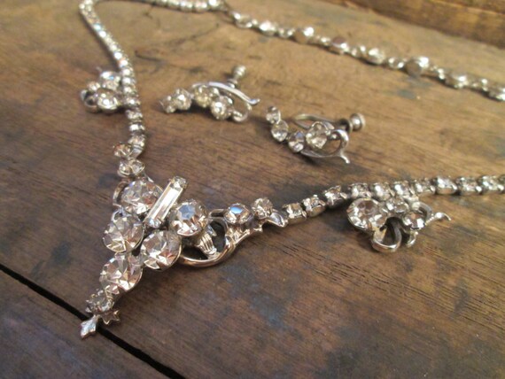Vintage Silver-Tone Angular Clear Rhinestone Neck… - image 3