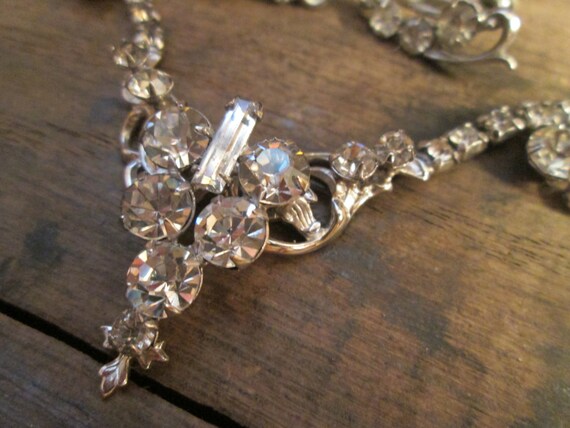 Vintage Silver-Tone Angular Clear Rhinestone Neck… - image 4