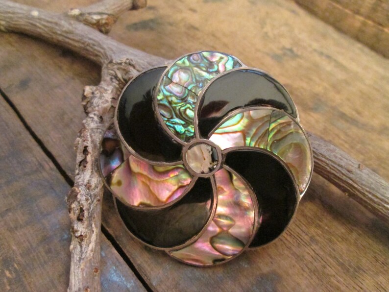 Vintage Sterling Abalone Circle Mexico Taxco Brooch