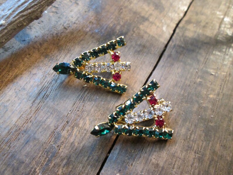 Vintage Petite Set of Christmas Rhinestone Tree Brooches
