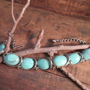 Vintage Silver-Tone Necklace with Faux Turquoise Stones  (D-121)