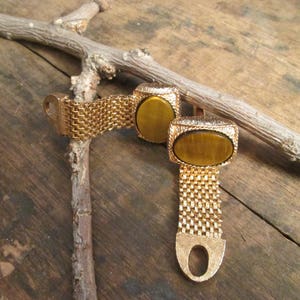 Retro Chic Vintage Gold-Tone Mesh Cufflinks with Picture Framed Tiger Eye  (F-47)