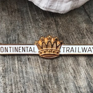 Vintage 1960 Continental Trailways Pin (B-182)