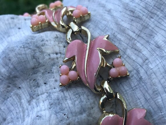 Vintage Coro Gold-Tone Necklace with Pink Enamel … - image 7