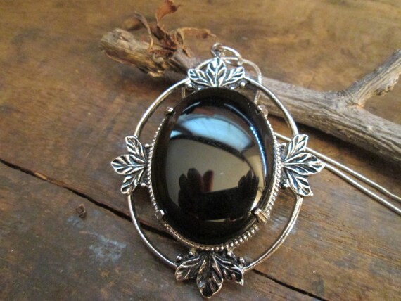 Vintage Silver-tone Necklace and Oval Shaped Blac… - image 3