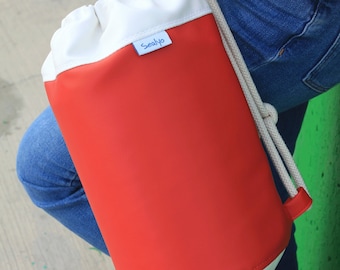 Nautical Fender Bag, Red Bucket Shoulder Bag, Coastal Rope Duffle, Handmade Travel Tote, Marine-Inspired Beach Bag, Gift for Ocean Lovers