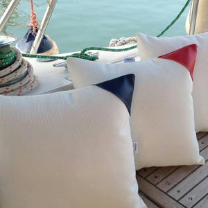 Nautisch wit decoratief kussen – sierkussen kust | Woondecoratie in jachtstijl | Seayo Handmade | Kussensloop strandhuis