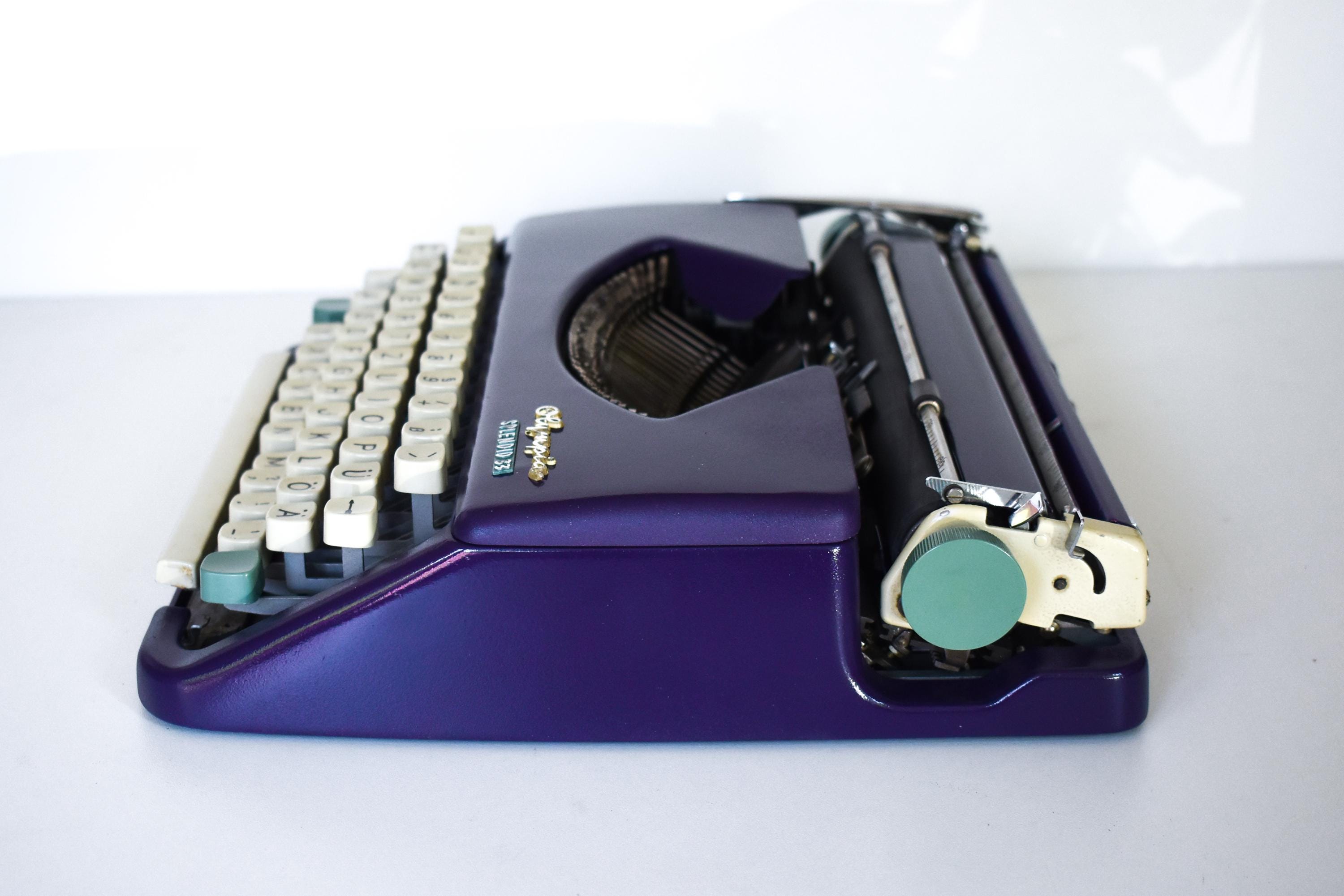 カスタムカラーもご用意 - ディープパープルのOlympia Splendid 33