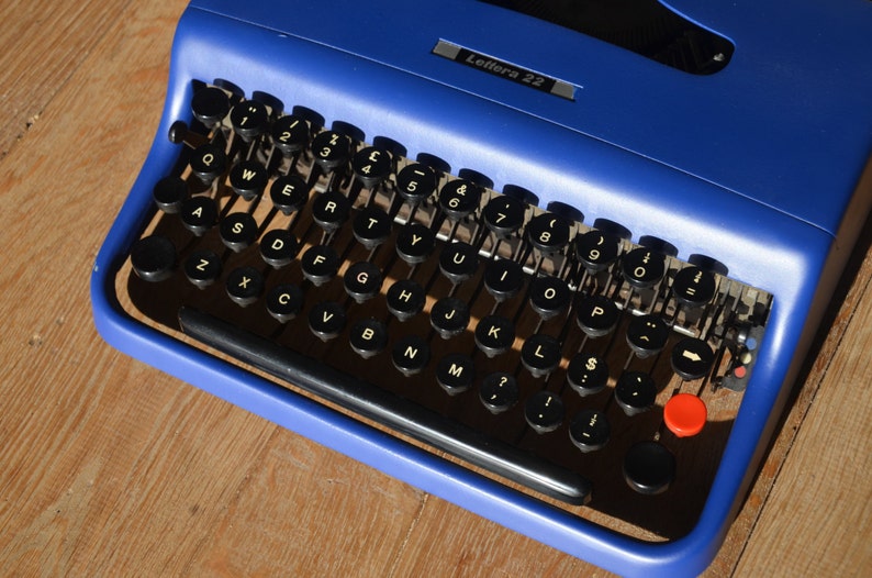 CUSTOM MADE Typewriter 1950's Royal Blue Olivetti Lettera 22 Fully Serviced Working Perfectly image 2