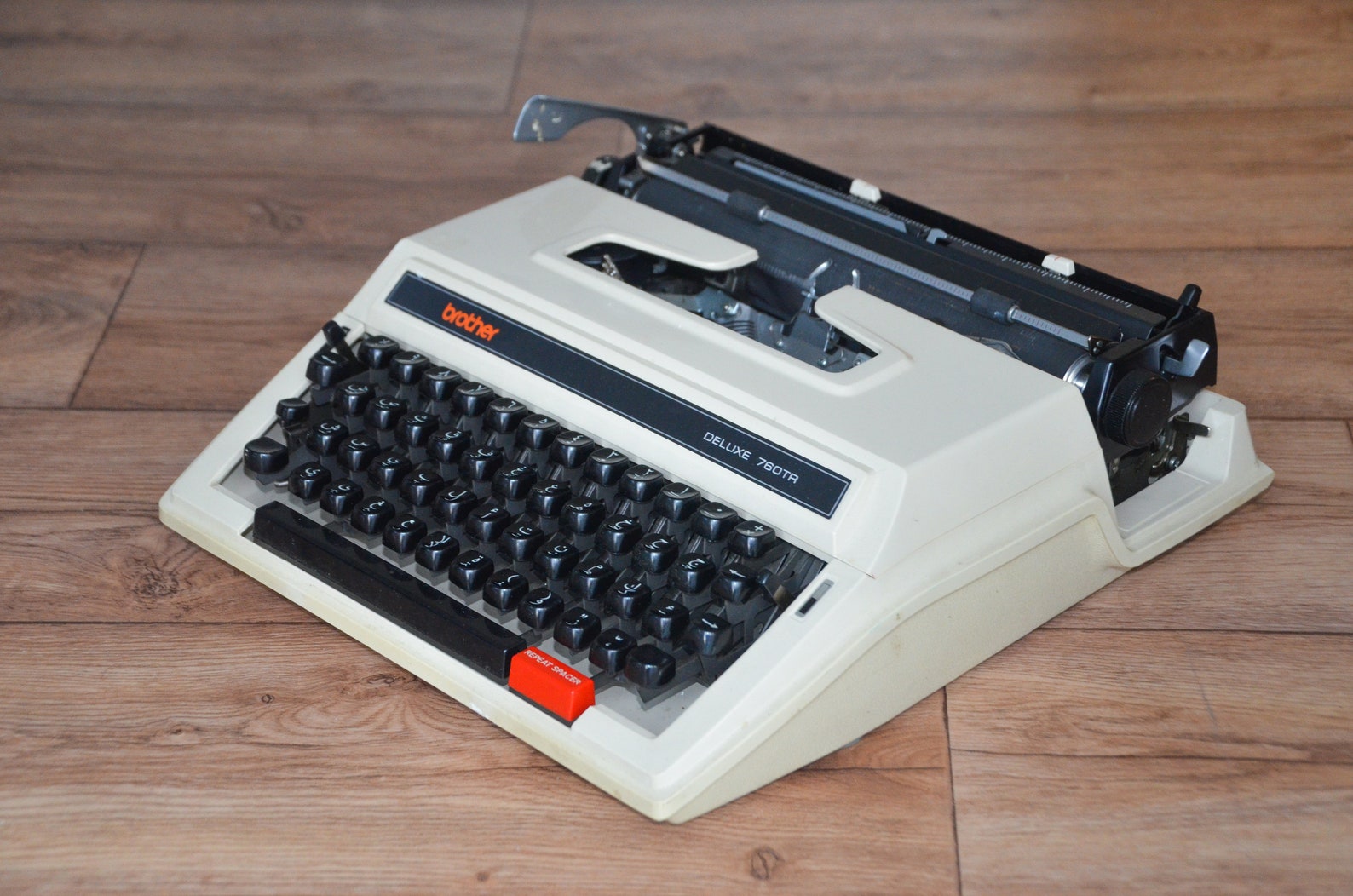 RARE ARABIC Typewriter Brother 760TR Arabic keyboard Etsy