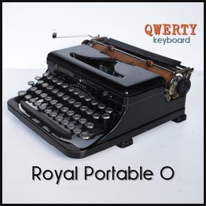 Professionally Serviced - Cork Platen! - Royal Portable O Typewriter - Working Perfectly