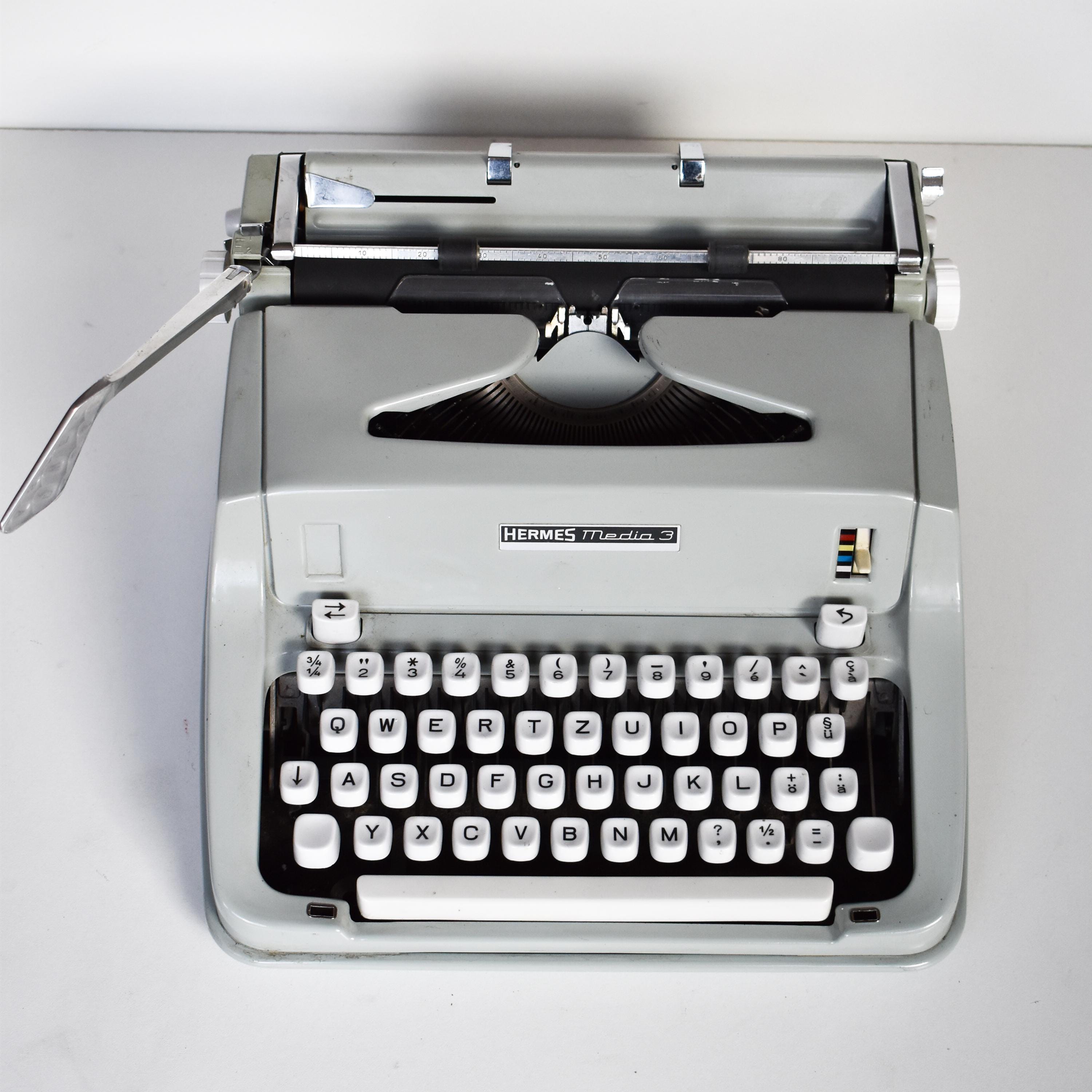 完璧に動作するタイプライター - 新品プラテン - Hermes Media 3