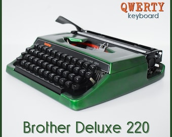 Brother Deluxe 220 Typewriter (1986) – QWERTY – Made in