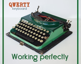 PERFECTLY WORKING Typewriter - Duo Color Green Remington 3 - Professionally Serviced - 1-3 Day Delivery WORLDWIDE