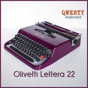 LIMITED EDITION - Professionally Serviced - Custom Made Grape Purple Olivetti Lettera 22 Typewriter - Working perfectly