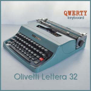 Professionally Serviced - Blue Olivetti Lettera 32 Typewriter with RARE carrier bag - Working Perfectly