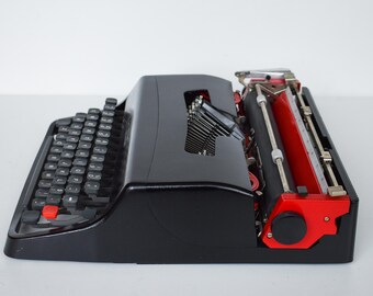 カスタムカラーもご用意 - 2色展開 Olivetti Lettera 32 タイプ