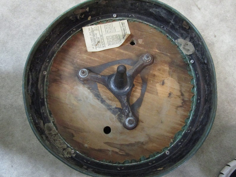 Vintage Cast Iron Soda Fountain Stool Etsy