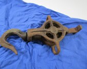 Vintage cast iron farm barn pulley
