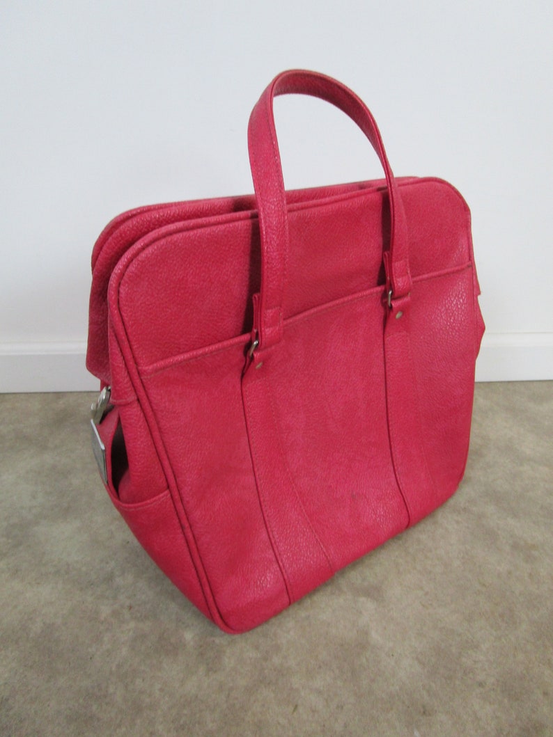 Vintage pink royal traveller samsonite soft suitcase retro mid century image 1