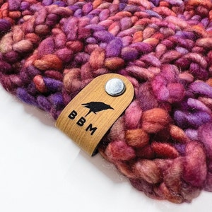 Etiquetas de piel sintética personalizadas con remaches / Etiquetas personalizadas SIN COSER para artículos hechos a mano / Etiquetas comerciales para tejer y hacer crochet