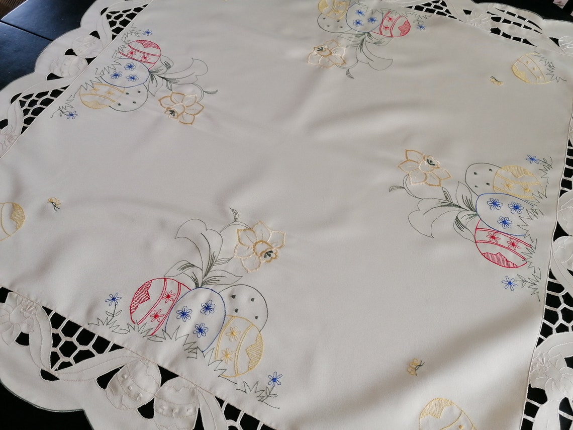 Vintage Easter Tablecloth Yellow Tablecloth with Embroidered Etsy